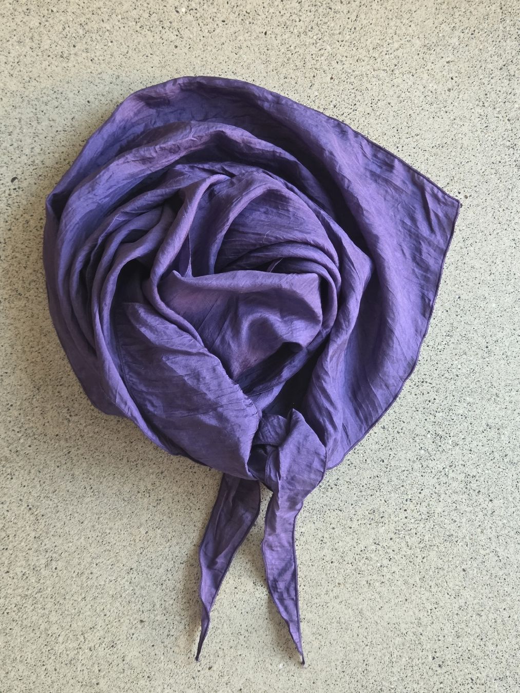 Foulard & Sciarpe: Seidenschal mit Taschen, 180 x 37 cm – Nuovo e nell'imballaggio originale da Frauenfeld venduto da Schenken-mit-Herz 2