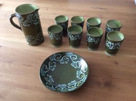 Keramik Krug und 8 Becher Set, Vintage, grün weiss