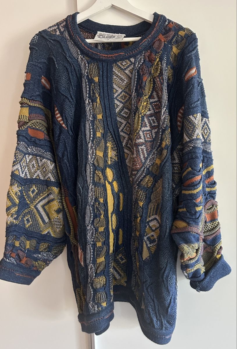 Pullover & Sweatshirts: Pull Coogi Blues Vintage, Taille M, en super état! – Gebraucht aus L'Isle von DanielGed 1