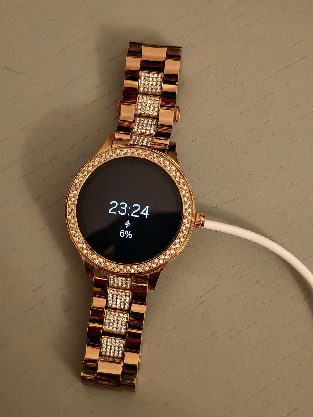 Fossil Smartwatch: Smartwatch Roségold FOSSIL – Usato da Rheinfelden venduto da JamieBabsi