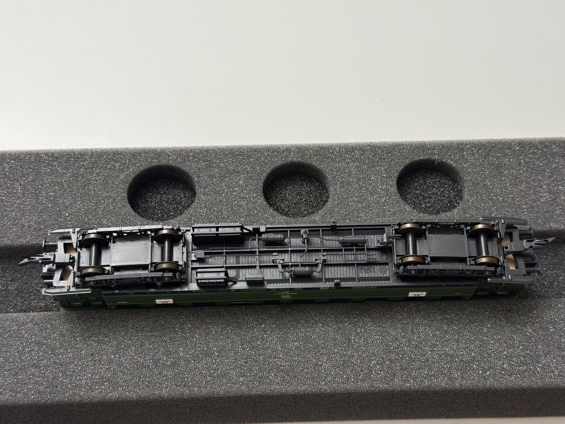 Roco Modellini di ferrovie: Roco DB Eilzug Gepäckwagen Dye  / DC HO – Usato da Jonschwil venduto da sutfra12 5