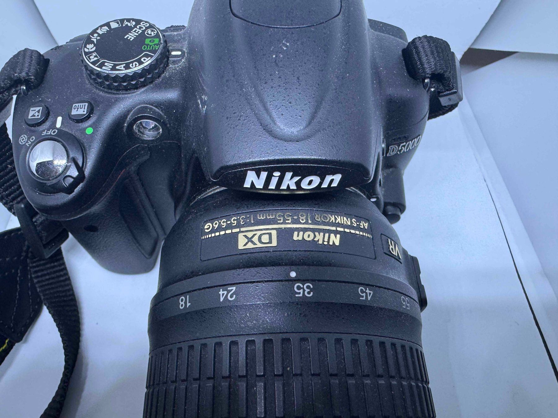 Nikon Appareil photo: Kamera Nikon D5000 Objektiven wenig gebraucht – D'occasion à Seltisberg par Selti 1