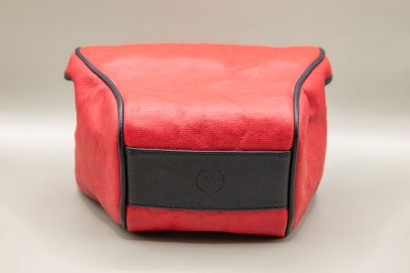 LEICA - Pouch, coated canvas, red