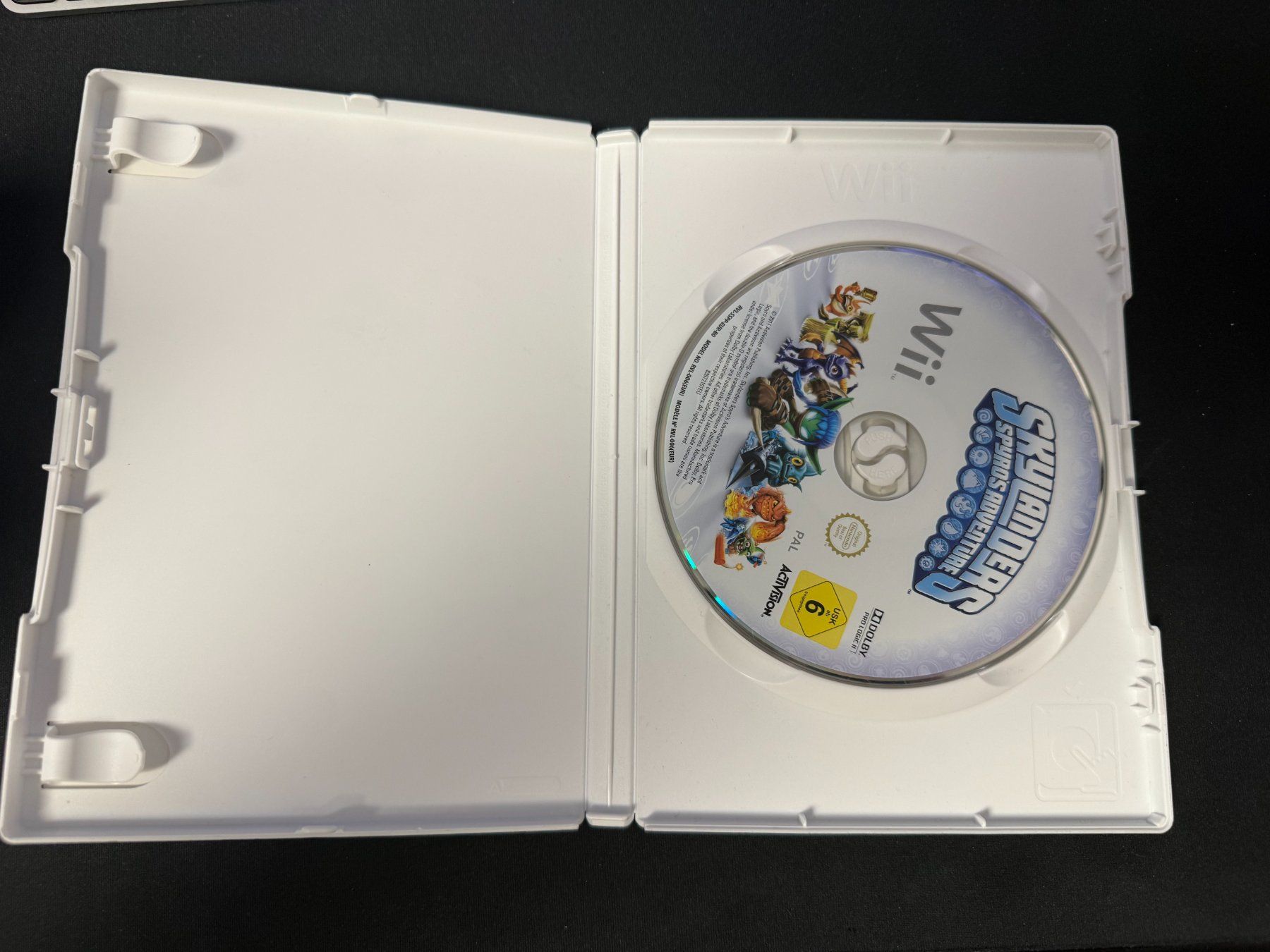 Nintendo Giochi: Skylanders Spyros Advanture - Nintendo Wii – Usato da Pont-de-la-Morge venduto da Darfal 1
