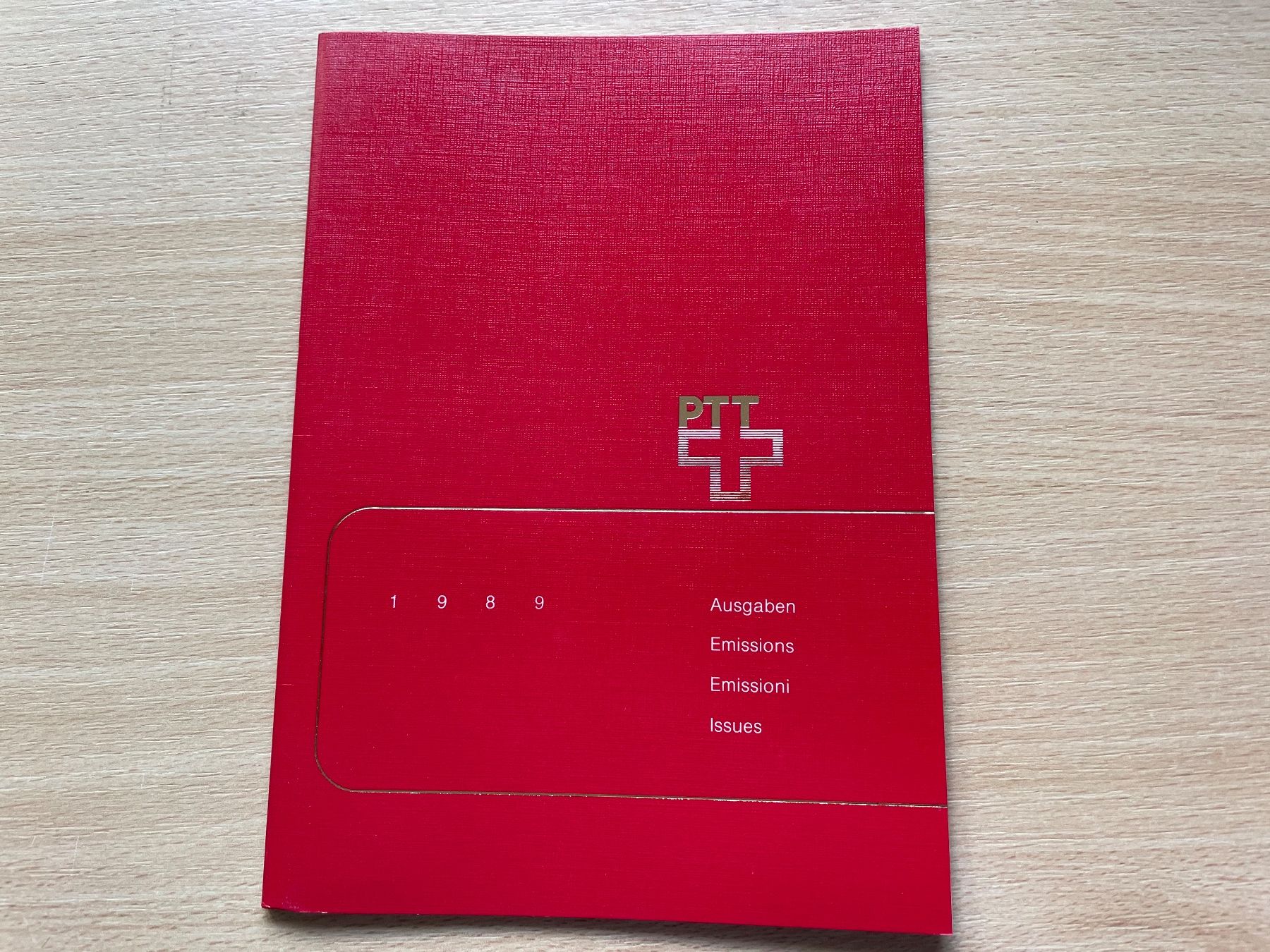 Tutti i francobolli: Carnet timb. 1989, prix poste 29.- SBK 69.- – Usato da Sonceboz-Sombeval venduto da Comment2