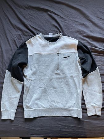 Nike Pullover grau schwarz Grösse M
