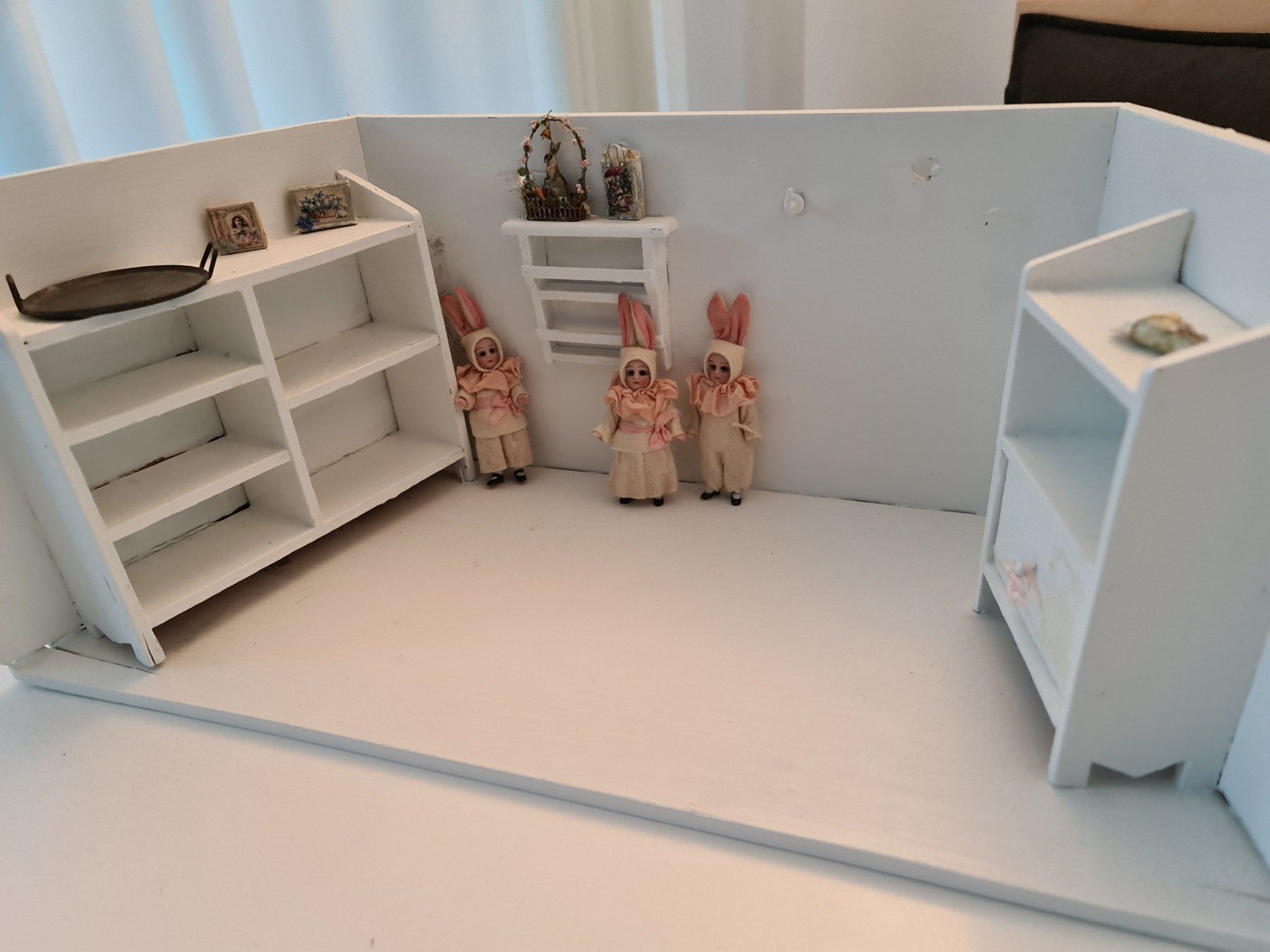 Maisons & Meubles de poupées: Antike Puppenstube / Puppenküche – D'occasion à Uster par Cruleye 3