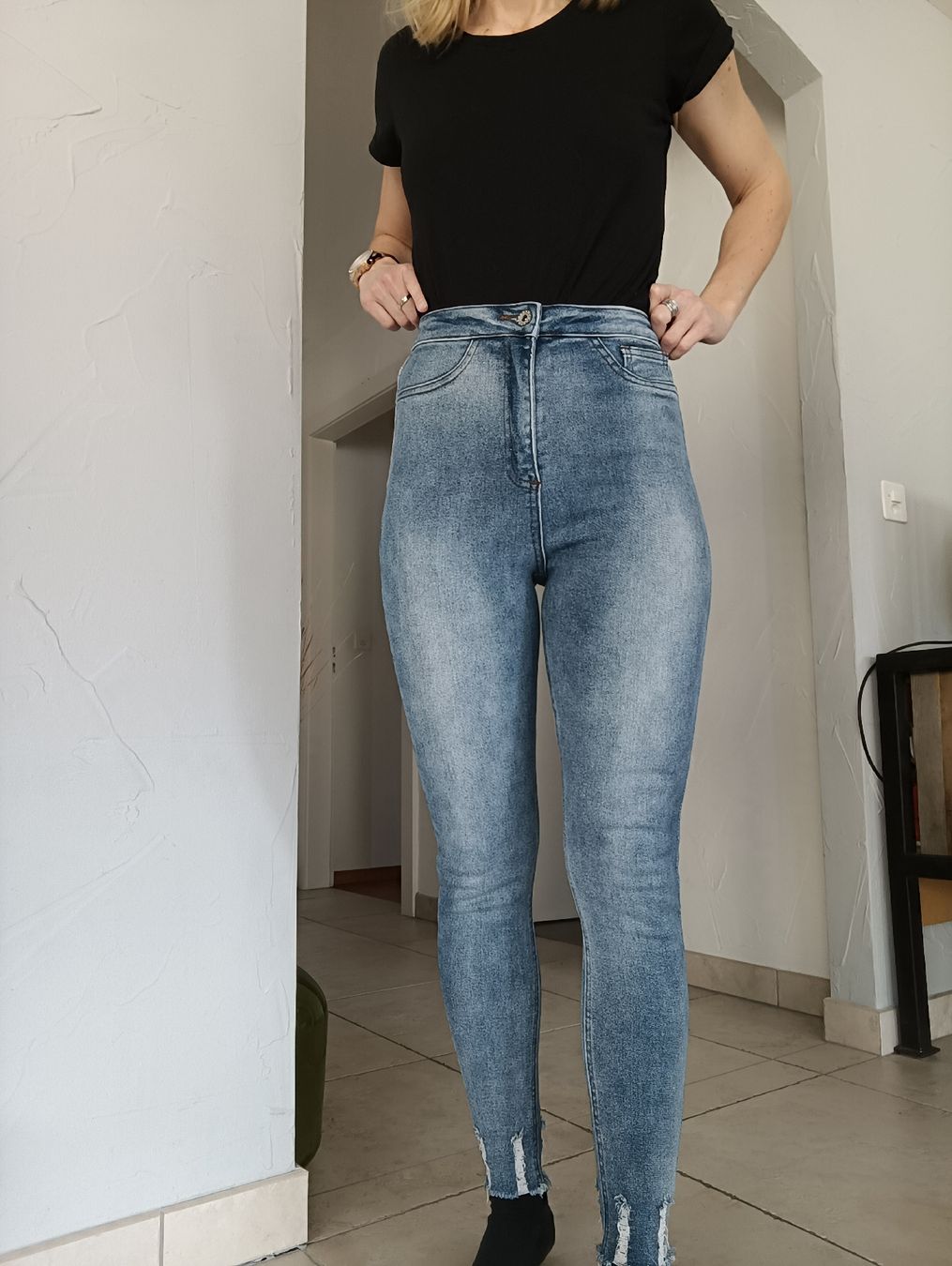 Jeans: JEAN RUBY SKINNY TAILLE HAUTE 36 / S – Usato da Sierre venduto da shirley04 2
