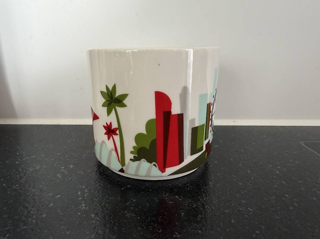 Starbucks Tazze: Kaffeetasse Singapur Starbucks – Usato da St.Gallen venduto da ar-rose 1