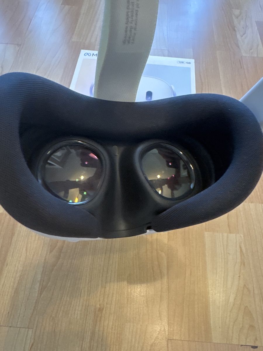Meta Casco VR: Meta Quest 3 128GB – Nuovo (secondo la descrizione) da Zürich venduto da yoe_fr5d 3