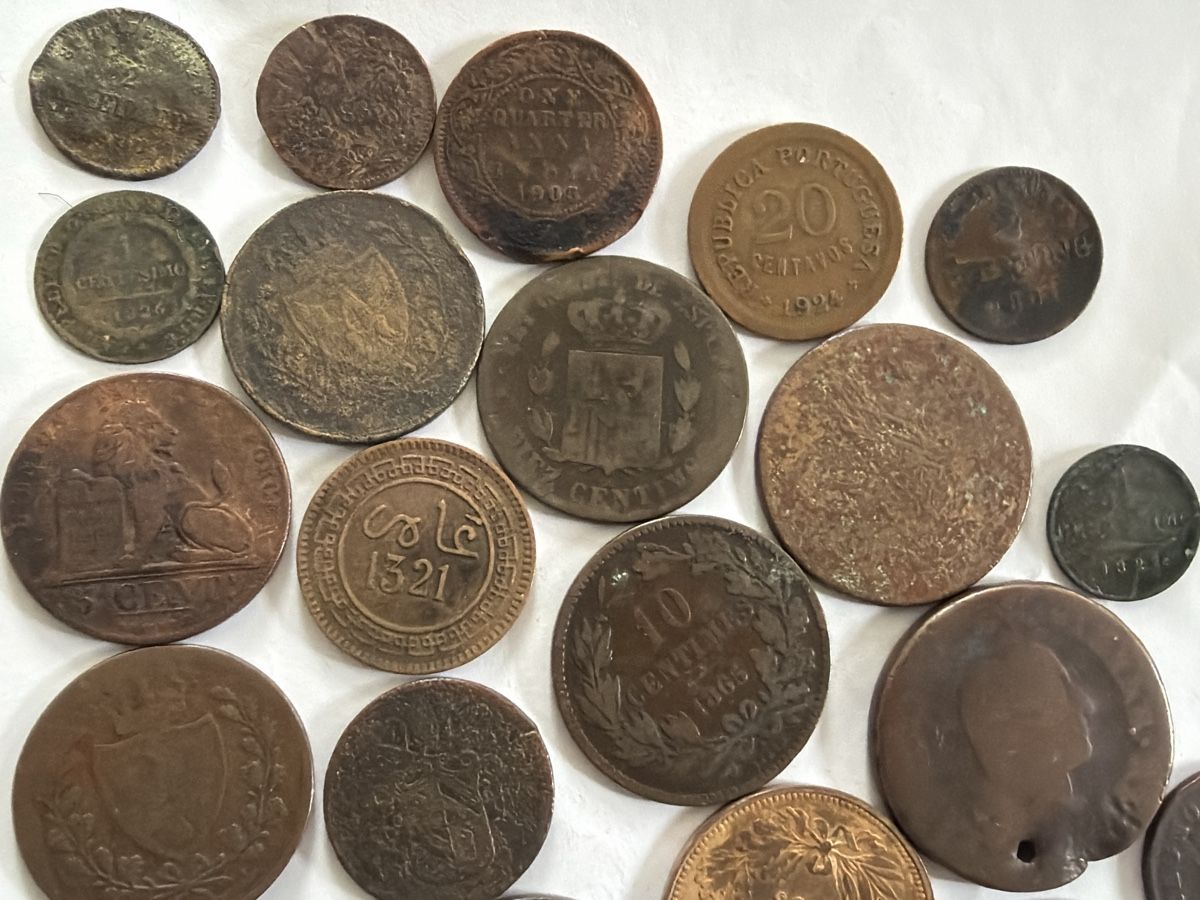 Tutti le monete: Pièces de monnaie bronze & cuivre – Usato da Hittnau venduto da Pat_yl7f 1