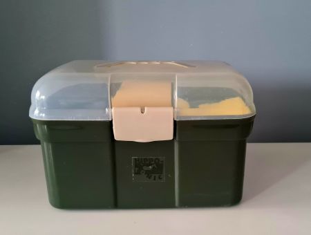 Coffre de pansage Hippotonic