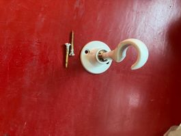 Metall-Brausehalter aus Metall, weiss