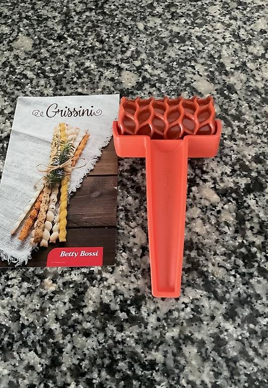 Küchengeräte: Rullo per grissini – Gebraucht aus Cugnasco von Manux.