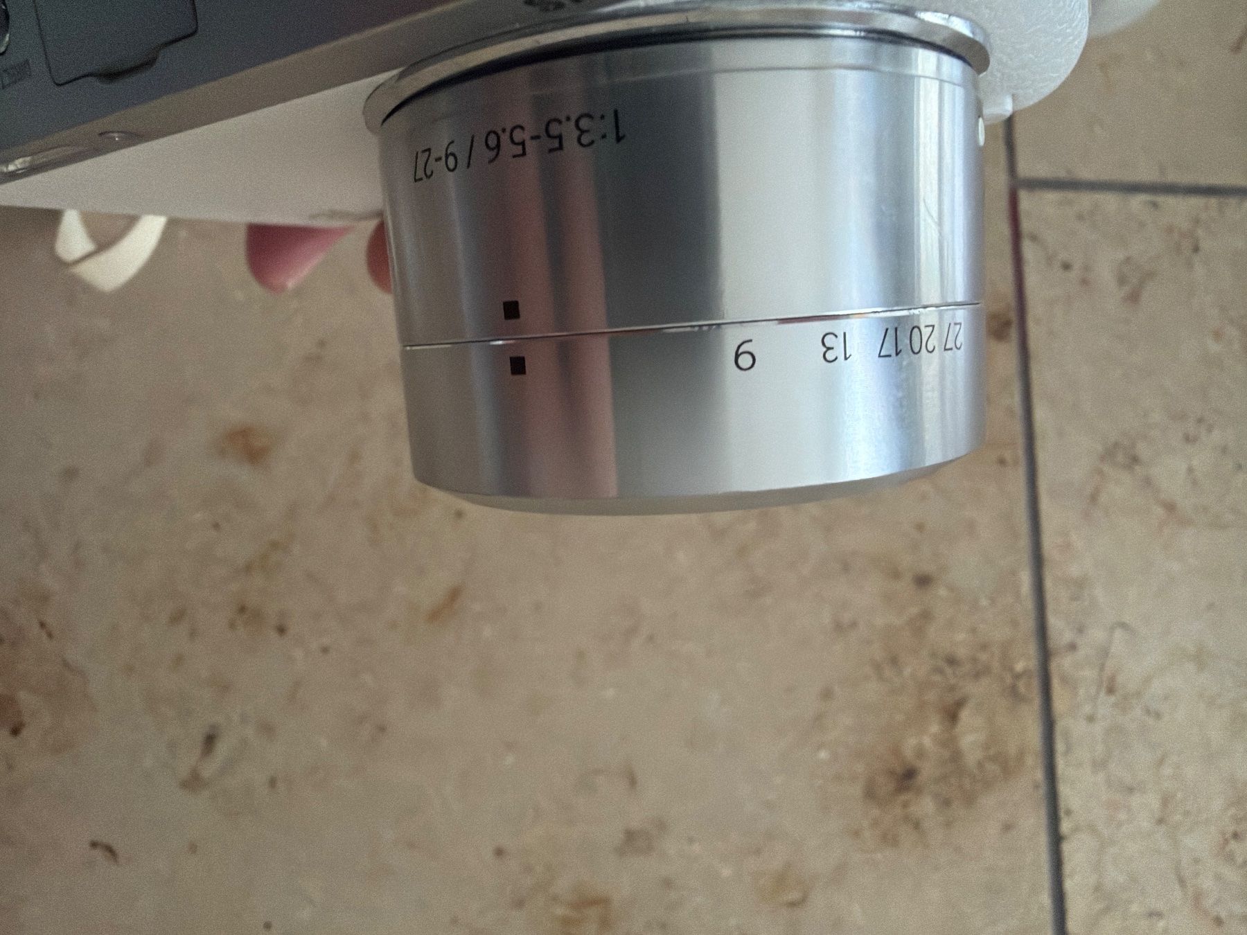 Samsung Fotocamera: Digitalkamera Samsung NX Mini weiss mit Blitzgerät – Usato da Zürich venduto da schmickels 3