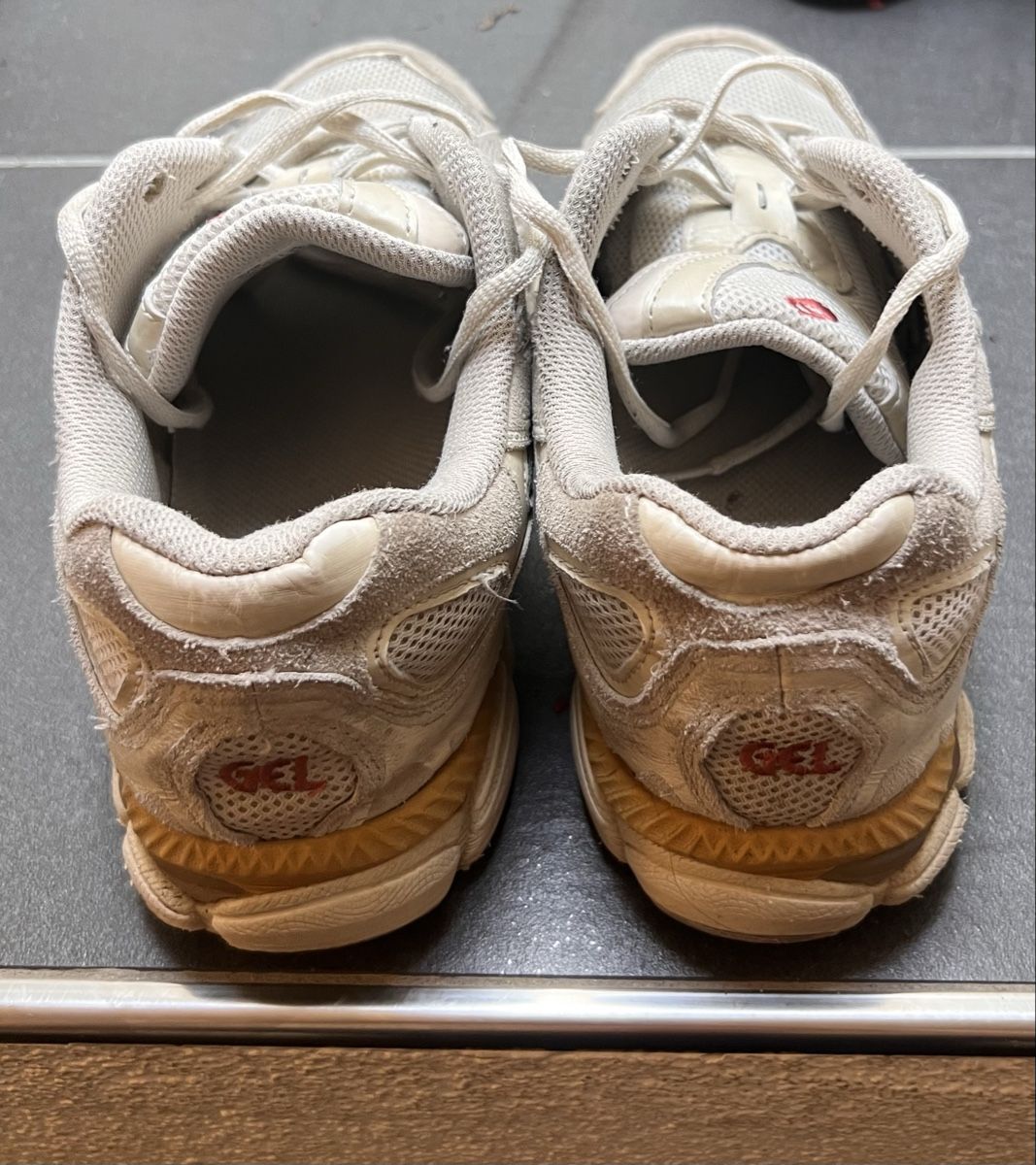 Asics Scarpe da uomo: Asics GEL-NYC 43.5 – Usato da Biel/Bienne venduto da XVogel 6
