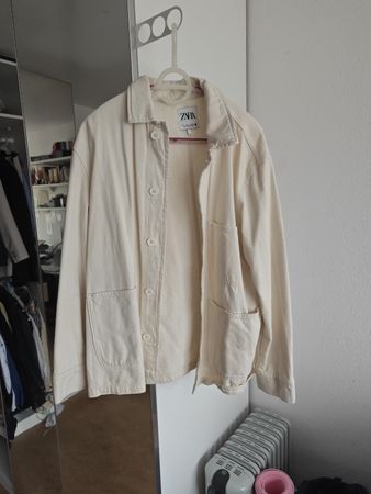 ZARA Jacke creme Grösse L neuwertig