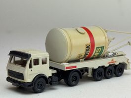 VE1-Kibri Mercedes Absetzsilo Zement SCHWENK