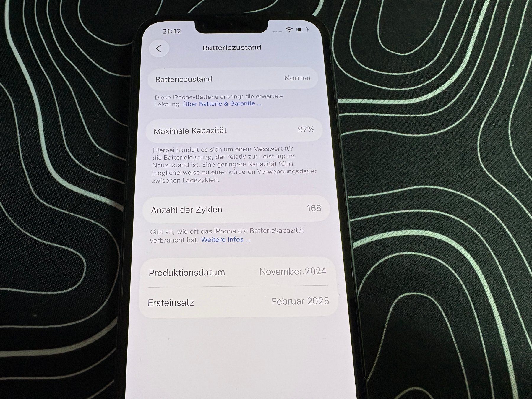 Apple Portables: Iphone 16E 128Gb – D'occasion à Au SG par bah_6f5w 5