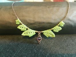 florale Makramee Kette/ Choker mit Amethyst - Handgearbeitet