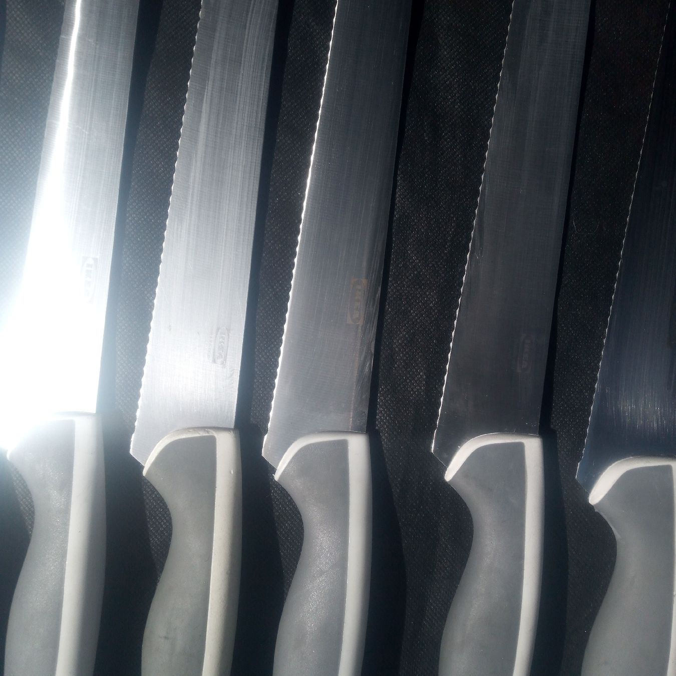 Ikea Coltelli da cucina: 10 Stück IKEA Brotmesser – Usato da Luzern venduto da toenu23 2