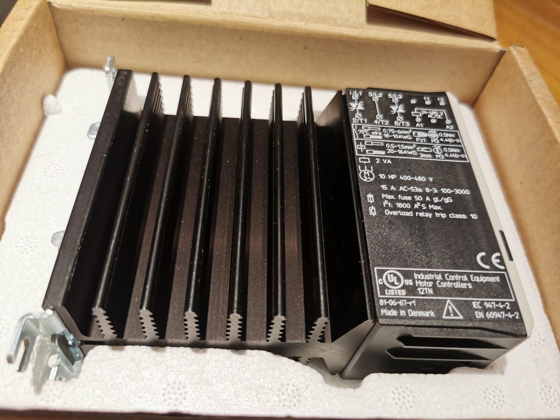 Elektronikbauteile: Sanftanlasser – Neu und originalverpackt aus Bauma von Baumgartner04 2