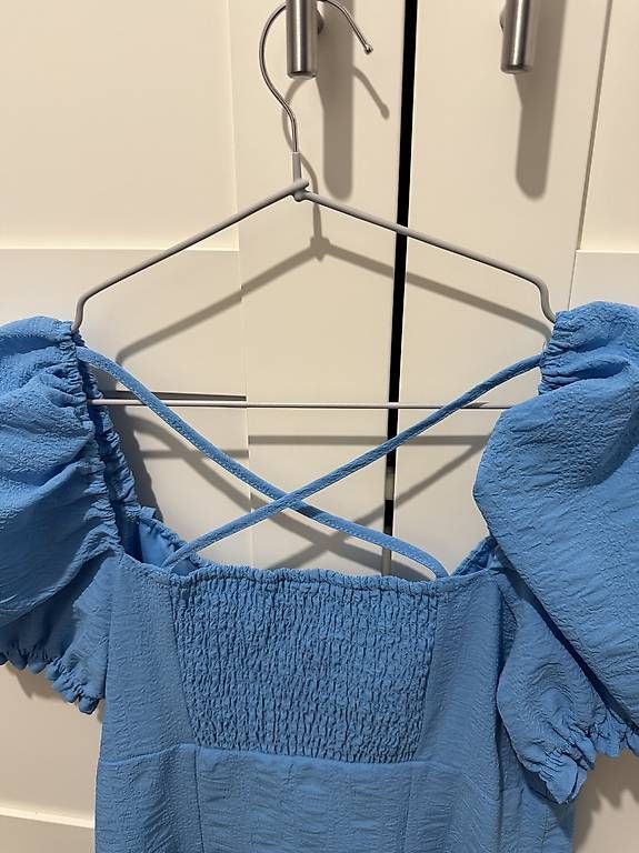 H&M Vestiti: Blaues Sommerkleid Grösse S – Usato da Lenzburg venduto da Chlinisimone 2
