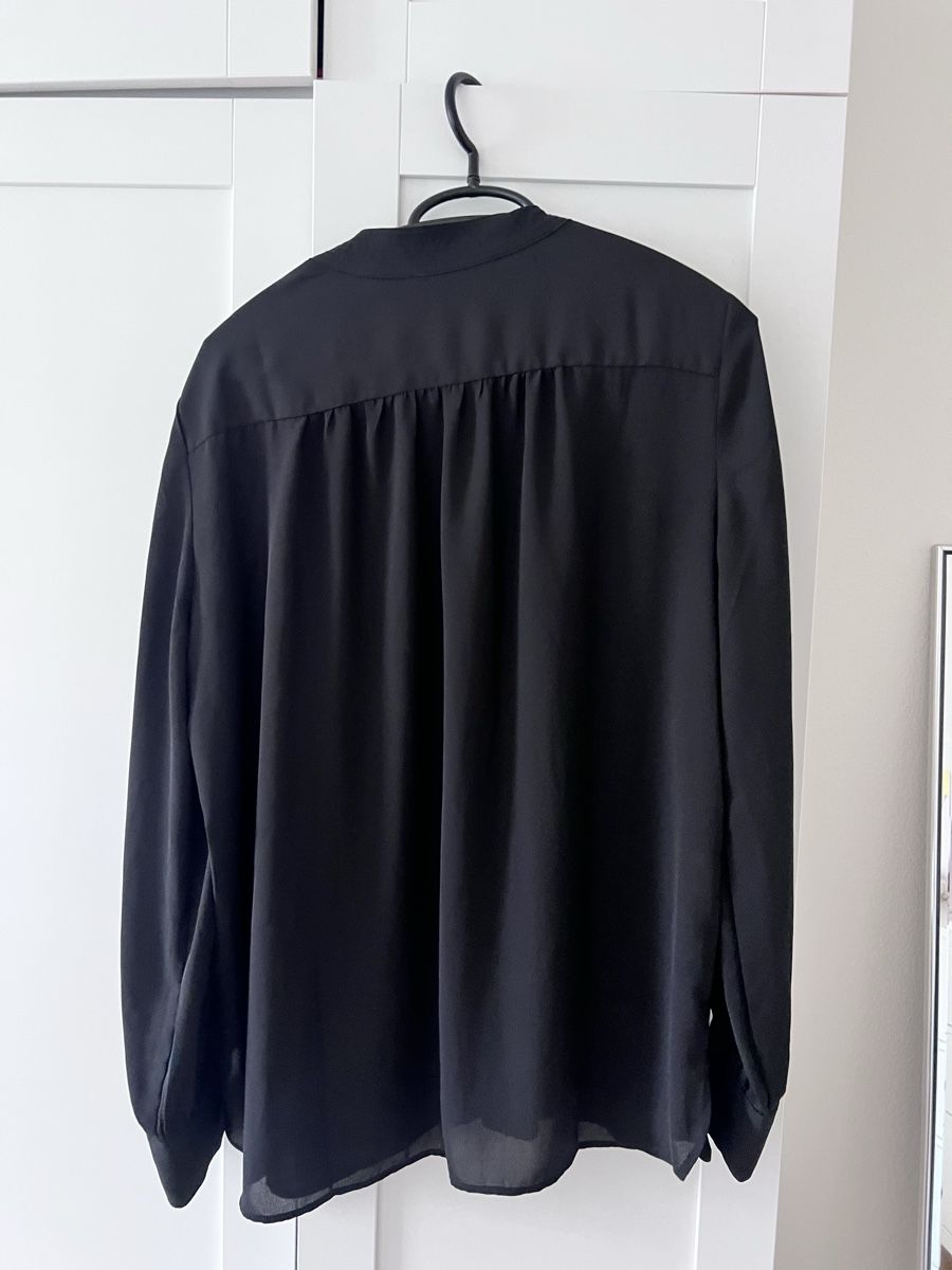 Mango Blusen: Schwarzes Blusenshirt – Gebraucht aus Zürich von Mira1310 1