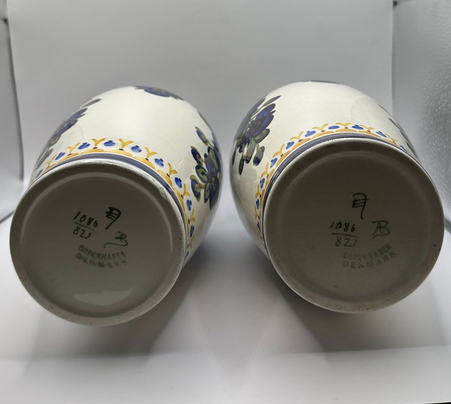 Vasi & Recipienti: 2x Vintage Aluminia Vase - Coppenhagen, Dänemark – Nuovo (secondo la descrizione) da Wettingen venduto da DaHa90 2