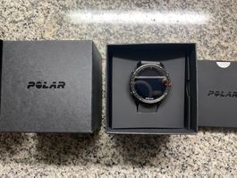 Polar Grit X Pro Smartwatch neu