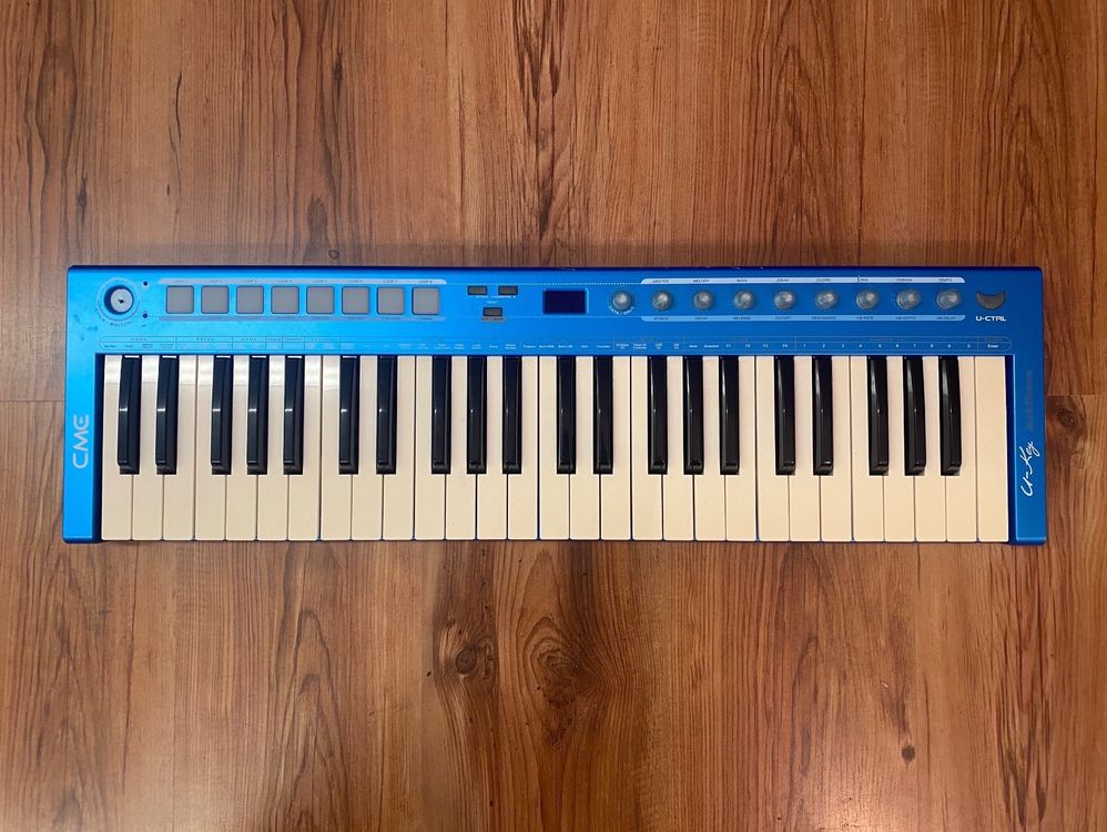 MIDI Keyboard CME UKey Blue Kaufen auf Ricardo