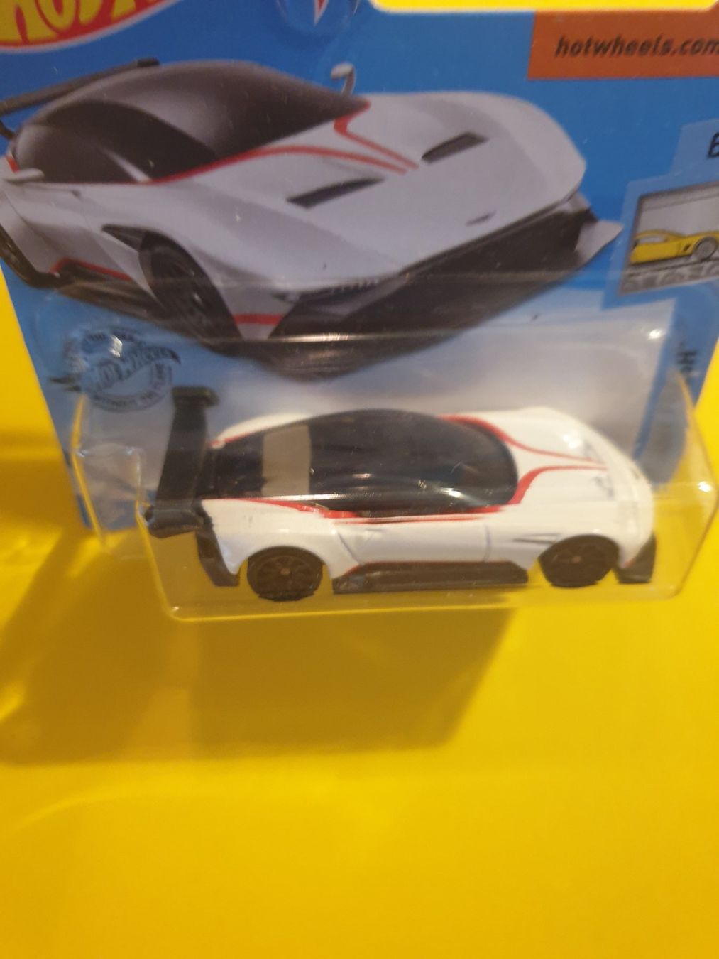 Hot Wheels Modellini d'auto: Hot Wheels ASTON MARTIN VULCAN – Nuovo e nell'imballaggio originale da Oftringen venduto da Rotor 3