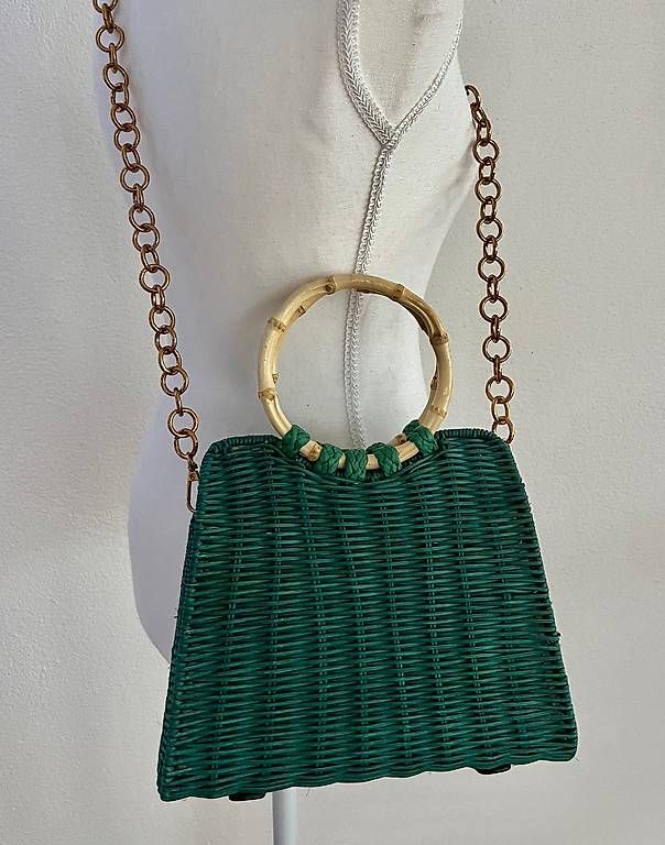 Borse da donna: Tasche grün/gold geflochten – Usato da Volketswil venduto da oli_l2zq 3
