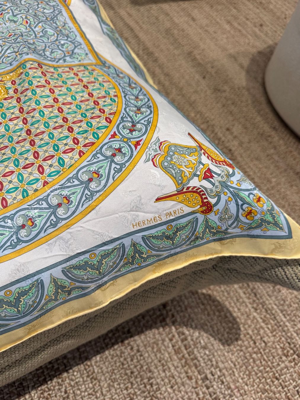 Hermès Foulard & Sciarpe: HERMES TUCH SEIDE 90, CIEL – Usato da Schwyz venduto da bofb 4