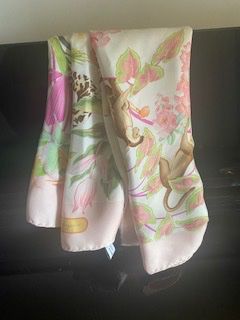 Salvatore Ferragamo Foulards, Tücher & Schals: Salvatore Ferragamo – Neu (gemäss Beschreibung) aus Fribourg von Evita9Vintage