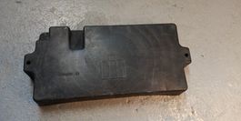 Case IH Batterieabdeckung Traktor, 3129878R1