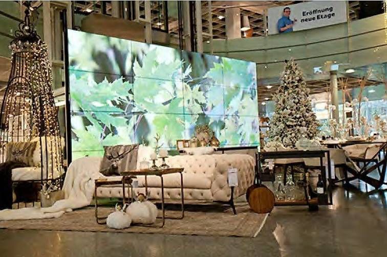 Samsung Monitor: Videowall - Samsung Bildschirme 55" – Usato da Zürich venduto da Dirk2801