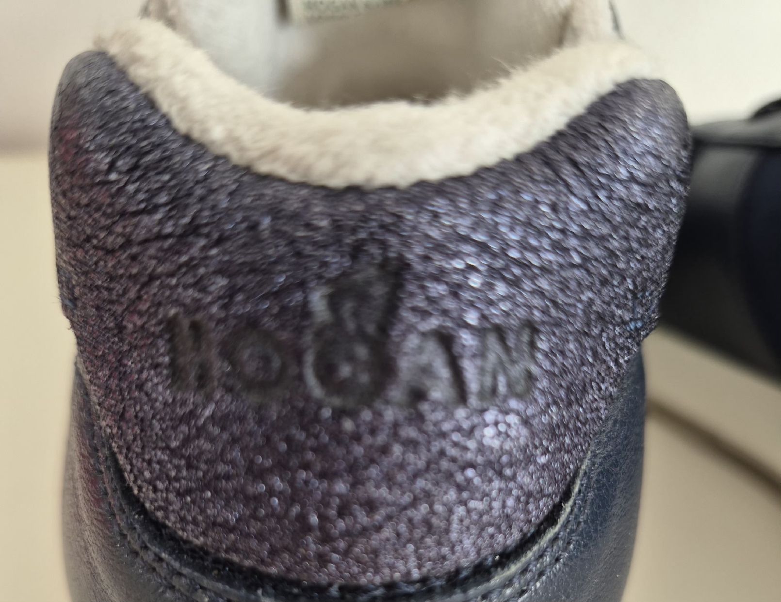 Hogan Damenschuhe: HOGAN BLEU MARIN 41 – Gebraucht aus Bern von dasgesuchtobjekt 3
