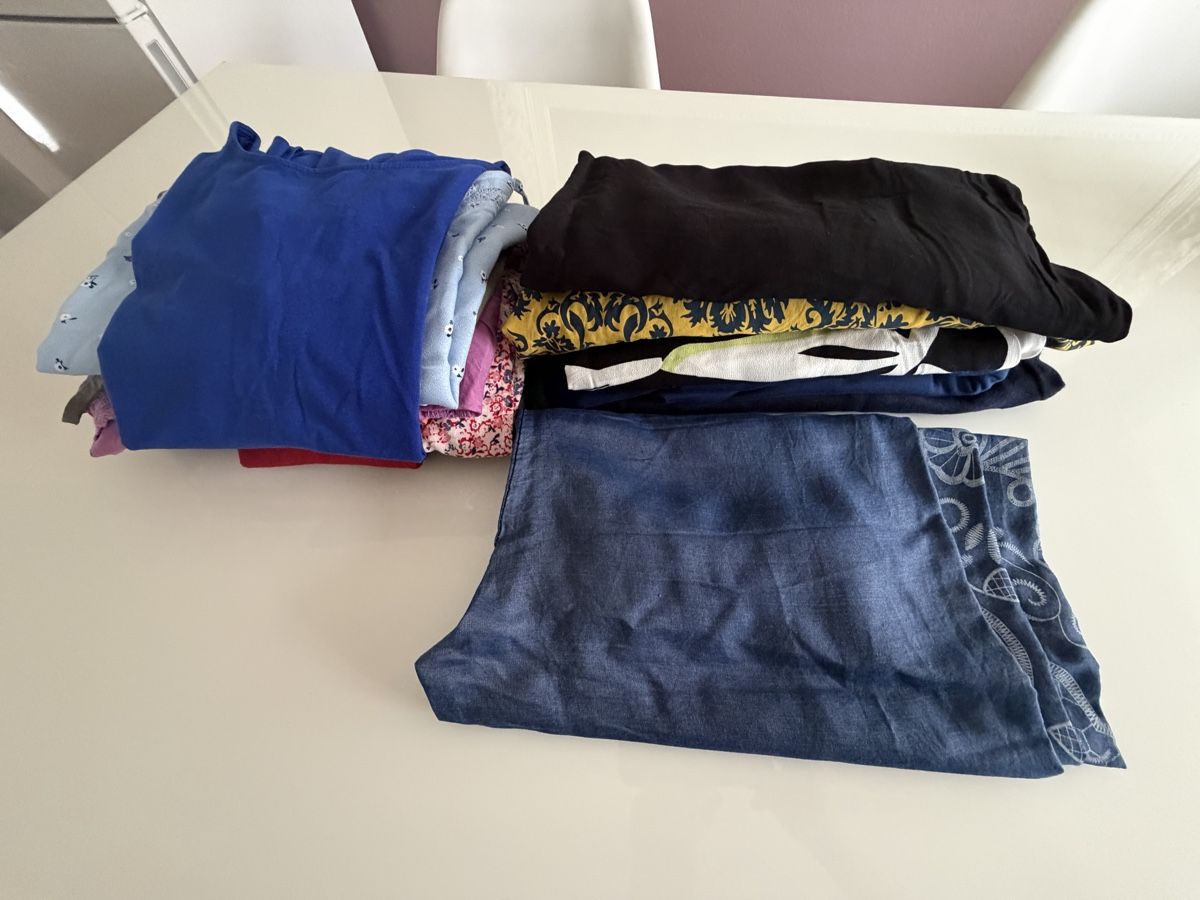 Lotti di vestiti: Damen Kleider paket gr M/L – Nuovo (secondo la descrizione) da Winterthur venduto da EasyRS 8