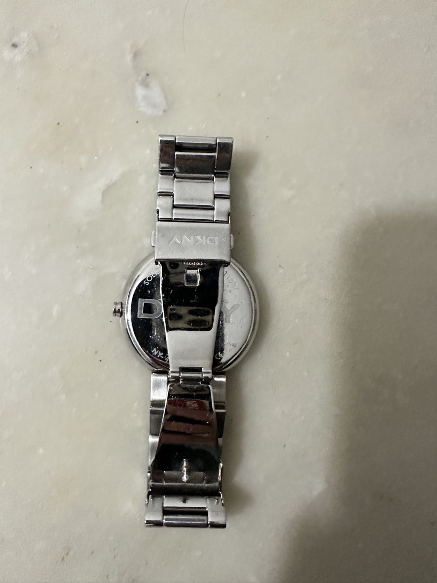 DKNY Uhren: DKNY Armbanduhr – Gebraucht aus Frick von Soleil4658 4