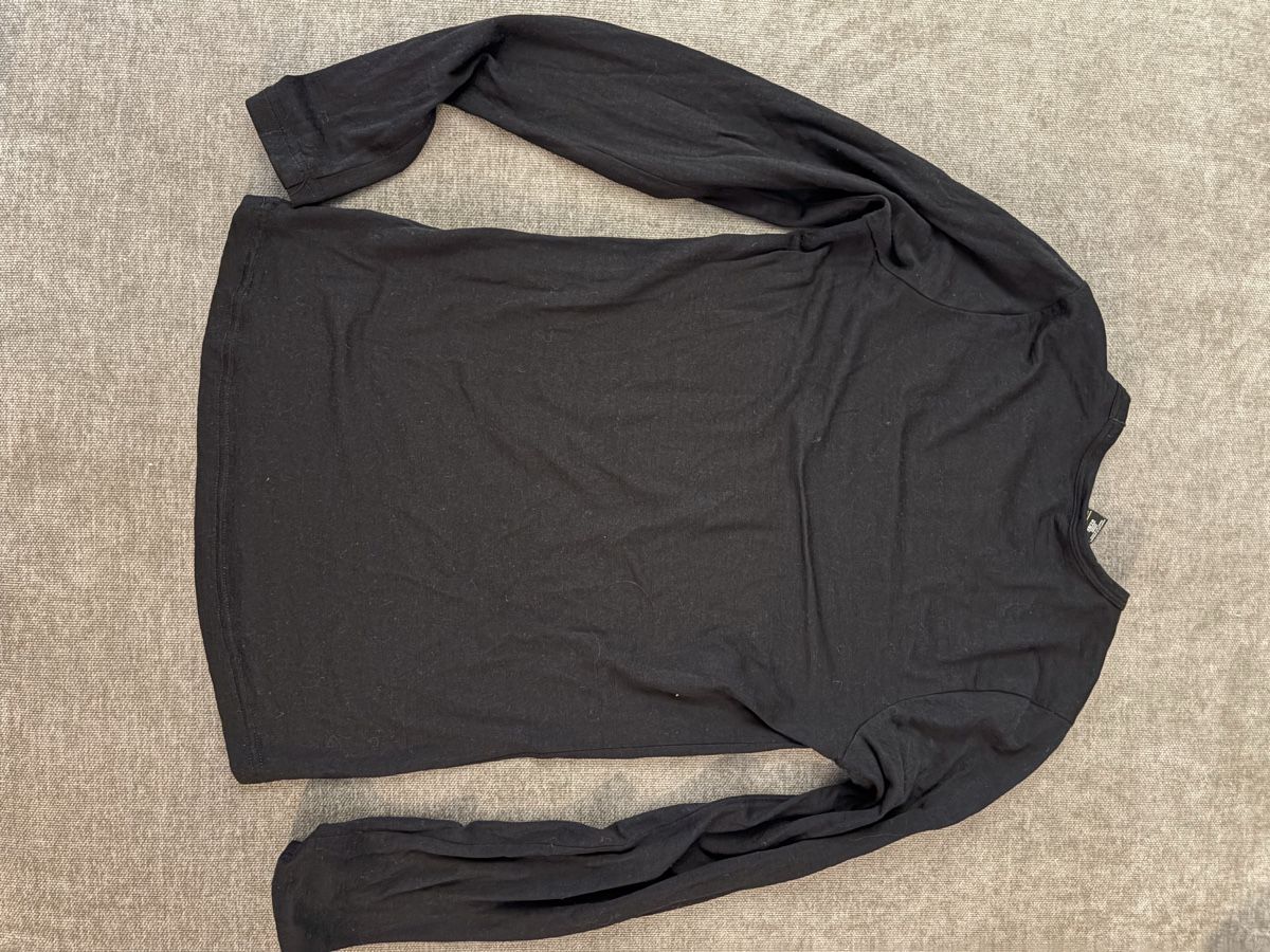 Top: Helly Hansen Merino Baselayer, XS, Schwarz – Usato da Wimmis venduto da rimnakit 4