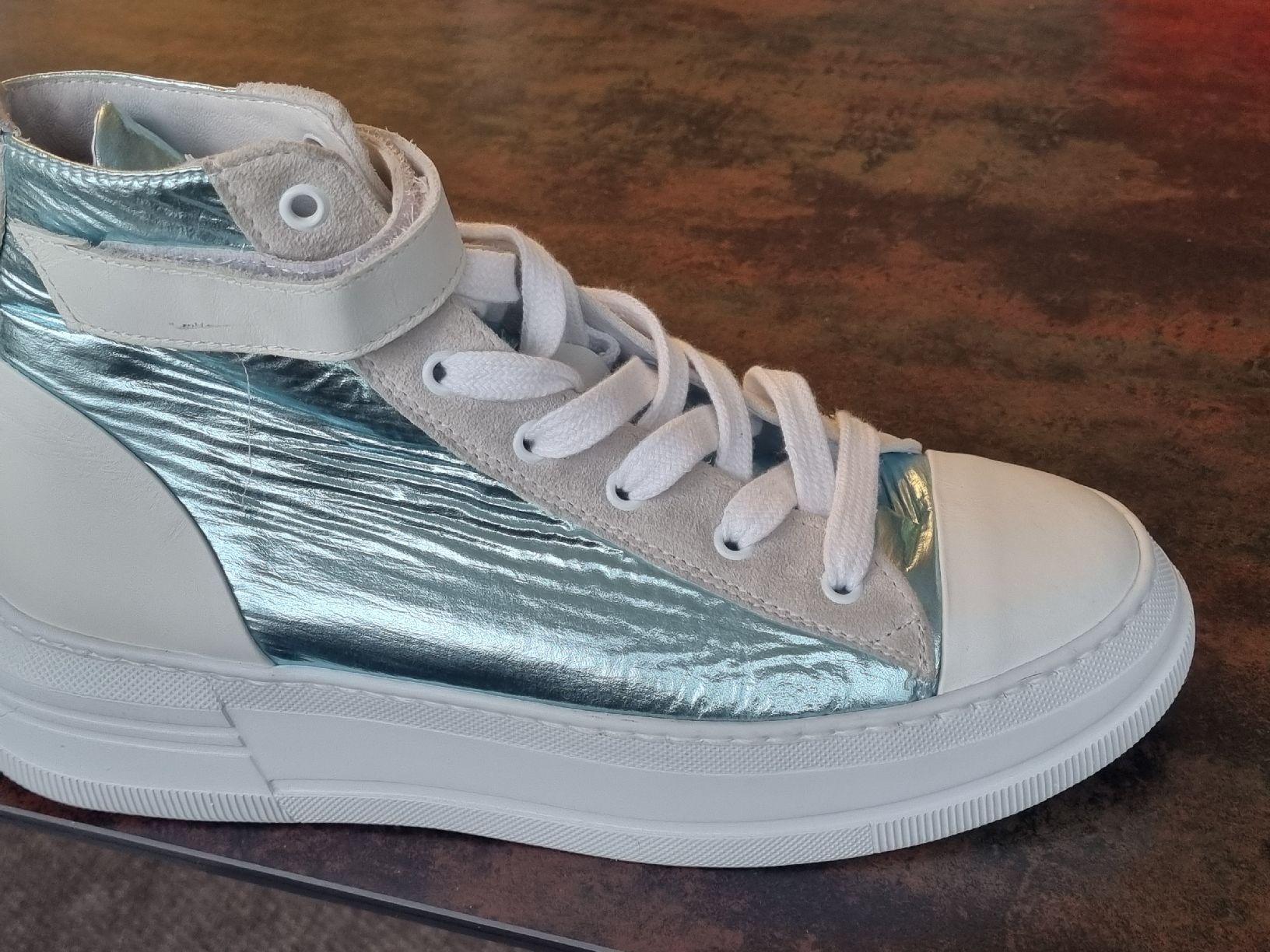 Chaussures femmes: Neue Schuhe Grösse 39 – Neuf avec emballage d'origine à Kriens par IZZIBIZZI 3