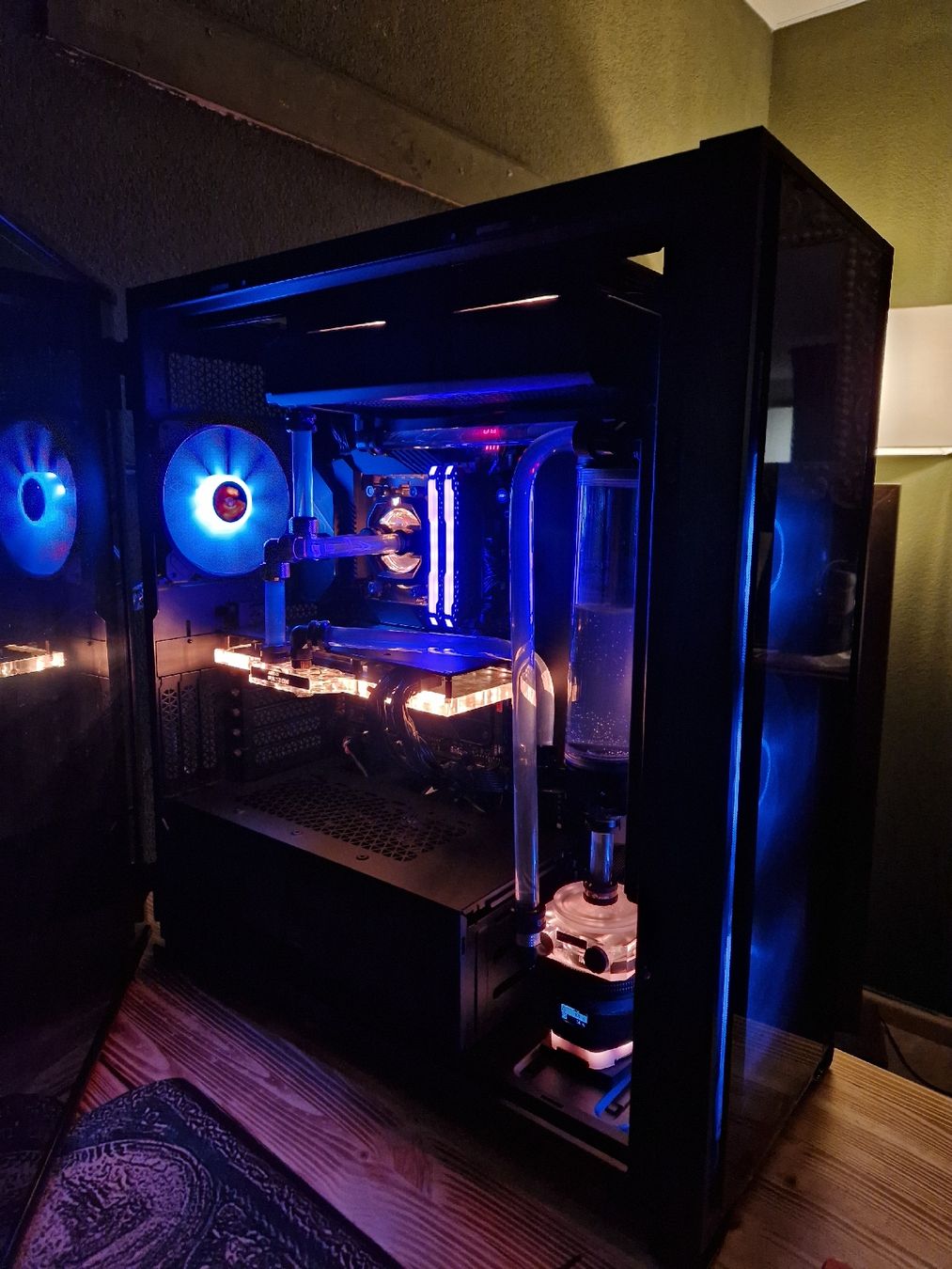 Amd PC: Top High End Gaming PC 4K ! – Nuovo (secondo la descrizione) da Titterten venduto da ganizyzzy