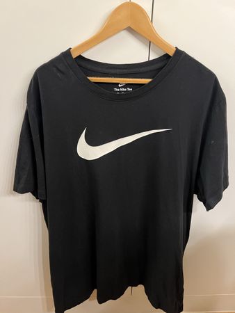 Nike T-Shirt Herren Schwarz Grösse XXL
