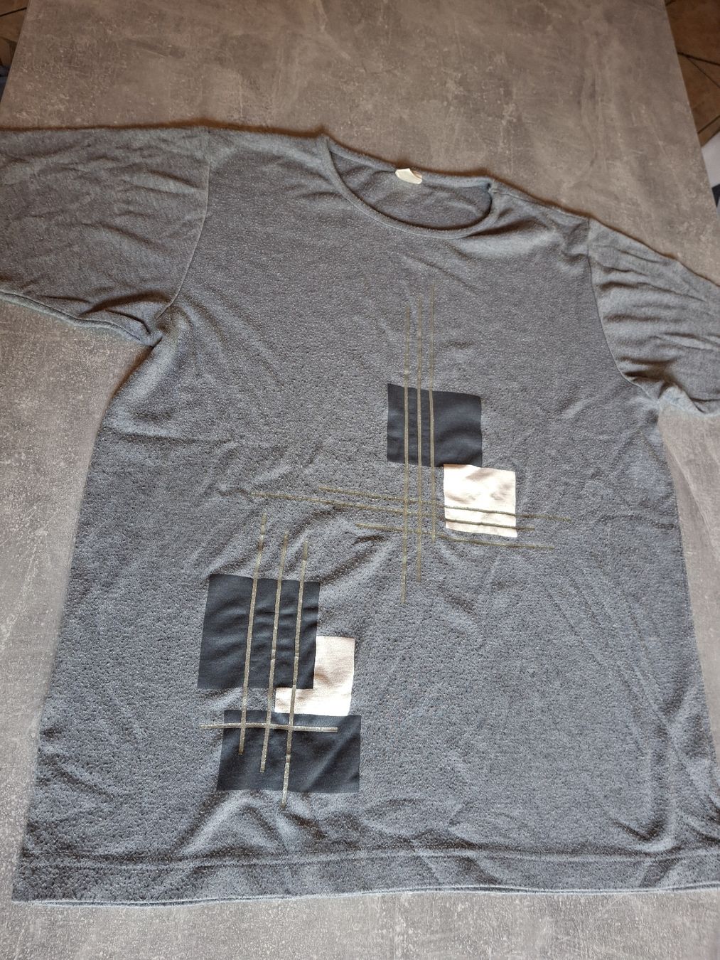 T-shirt: T-shirt (2) taille 40 – Usato da Villiers venduto da san_jn5w 6