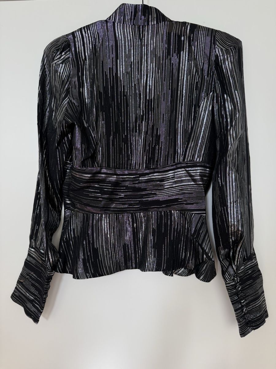 Bottega Veneta Blusen: Bottega Veneta Bluse Schwarz Silber – Gebraucht aus Zug von 5anna 5