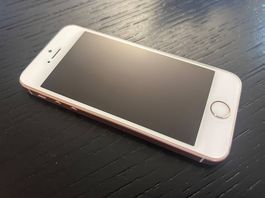 iPhone SE (2016) Rosé Gold  64 GB (Sammlergerät)