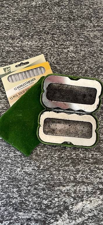 Altro in  Abbigliamento & Accessori: Schöner Handwärmer mit Kohlestiften – Usato da St. Gallen venduto da tj5