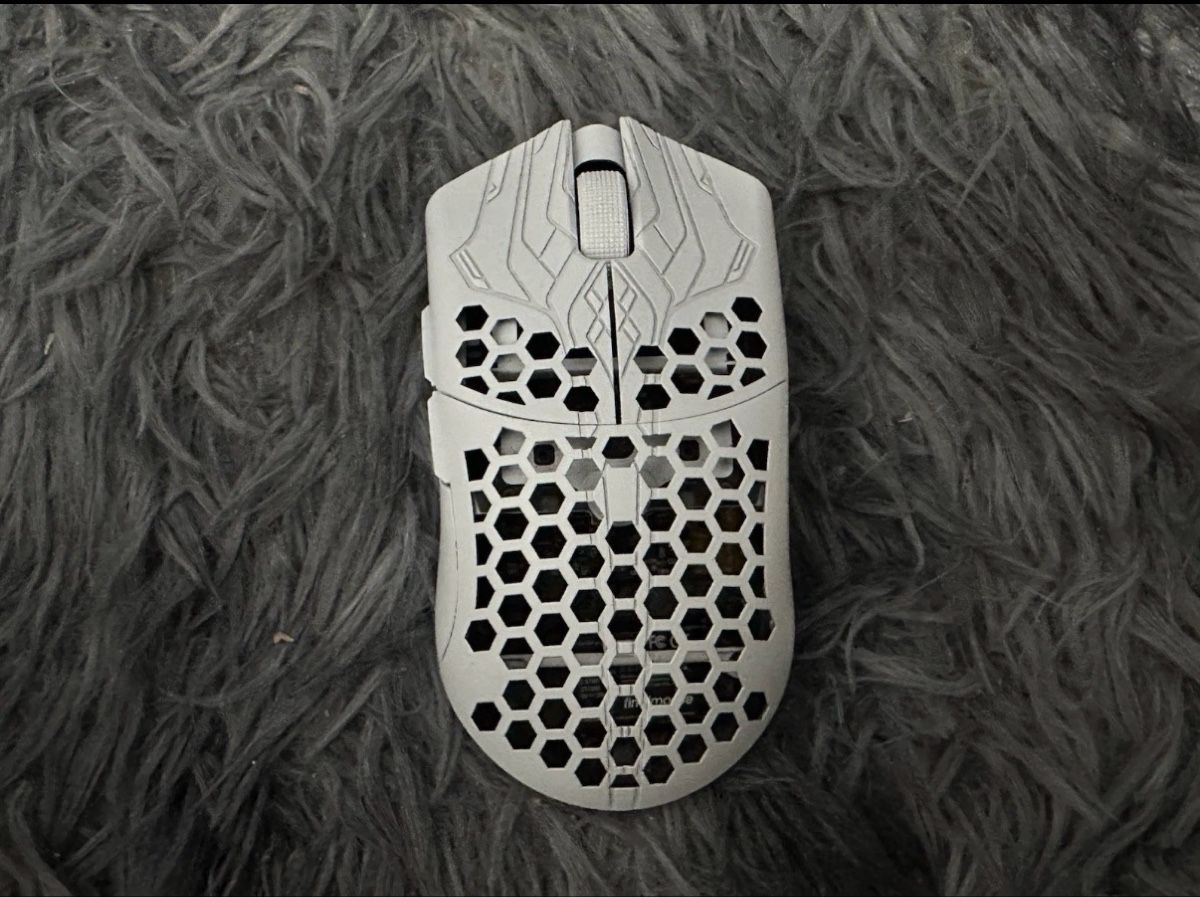 Maus: Finalmouse UltralightX frostlord medium size – Neu und originalverpackt aus Bouveret von hav_2xyc 2