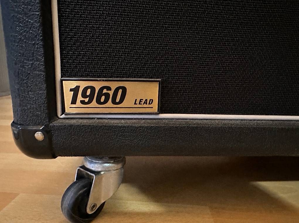 Marshall Haut-parleurs: Marshall 1960 A Cabinet – D'occasion à Gundetswil par Rbo82 1